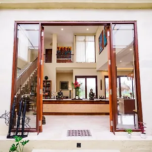 Gilded Palms Villa, Ubud Payangan, Bali Guest house