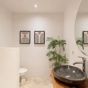 House Of Bagera By Alfred In Bali Villa Seminyak (Bali)