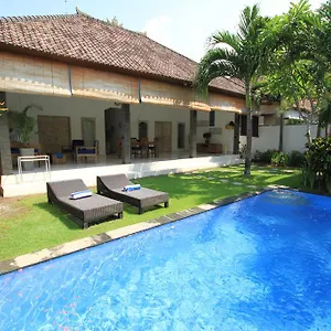 Simule Villa