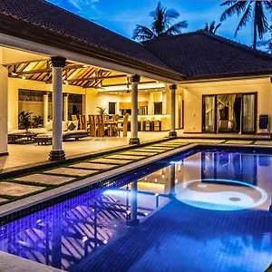 Villa Lotus *