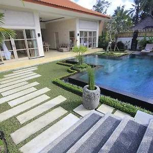 Rumah Lumbung Villa Ubud (Bali)