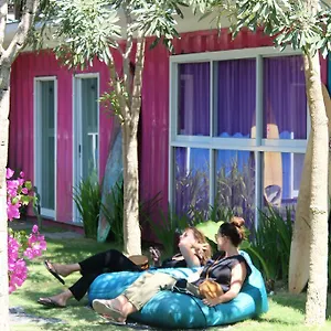 Kubu Container Holiday park