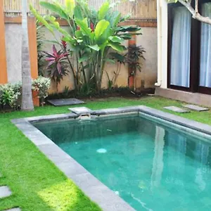 Zen Legian Dewi Sri 3 Hotel 3*