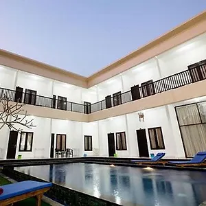 Guest house Point 2*