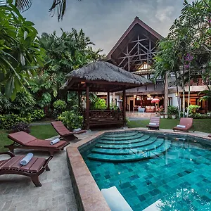 Daria * Seminyak (Bali)