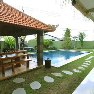 Cempaka Mas Guest house Kuta (Bali)