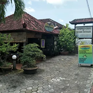 Hotel Temple Cafe & 2*