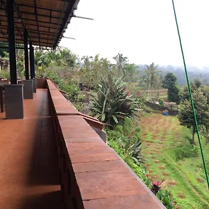 Pensión Pacung Indah & Restaurant By Ecommerceloka Bedugul (Bali)