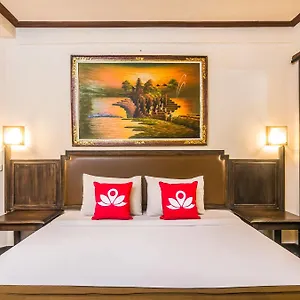 Hotel Zen Kuta Flora 3*