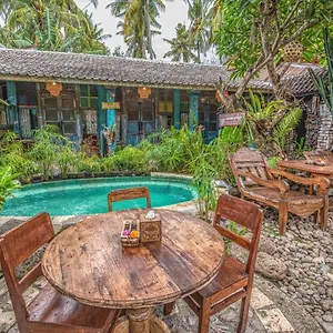 Santhiku & Bed & Breakfast