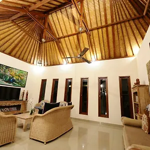 Villa Exotica