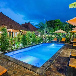 Hotel Dinatah Lembongan Villas