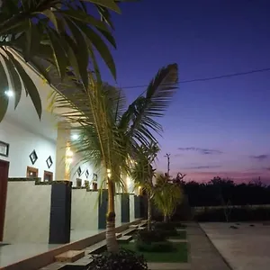 Ega 2* Toyapakeh