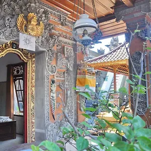 Warini * Ubud (Bali)