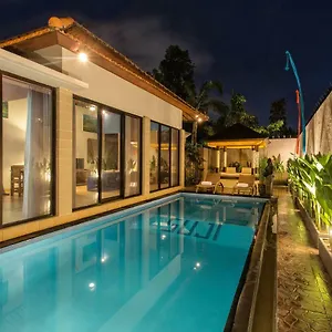 Suji Villa Seminyak (Bali)