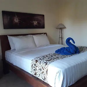 Guest house Adi House