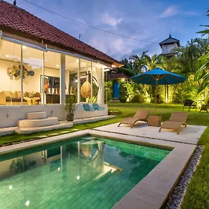 Villa Janitra Seminyak (Bali)