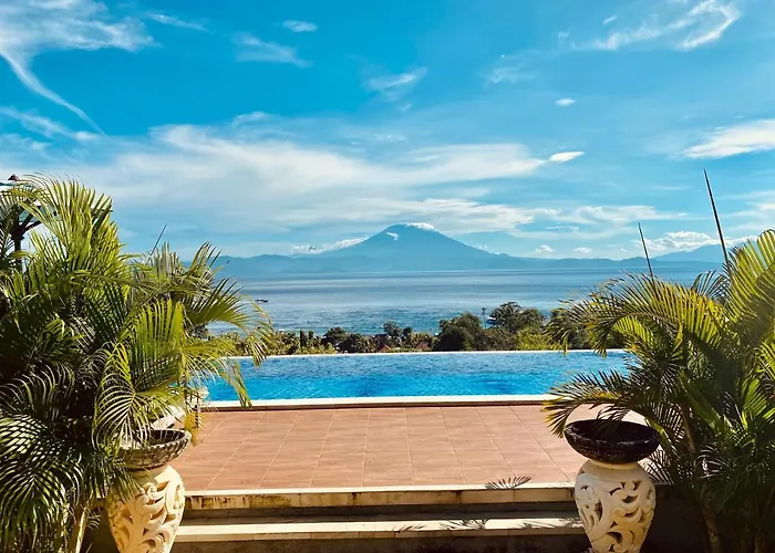 Gara Gara Sea View Hotel Batununggul photo