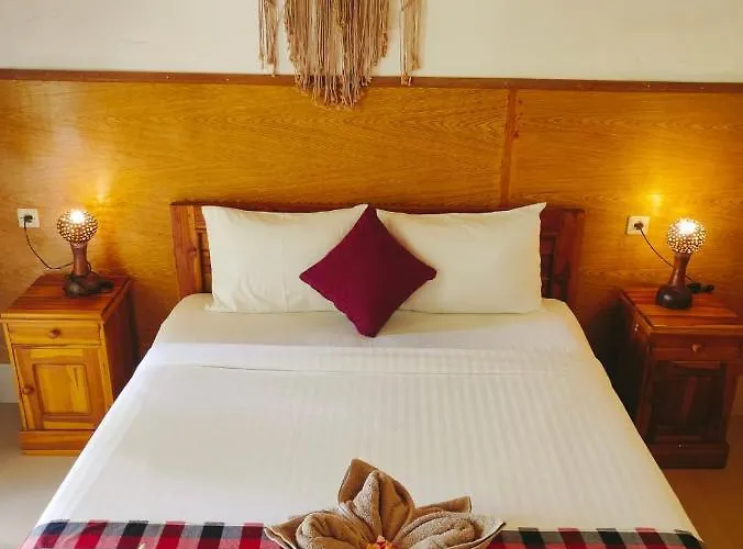 Grealeen Cottages Toyapakeh photo