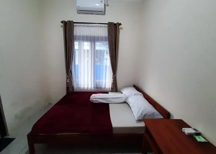 999 Khs Homestay Gilimanuk photo