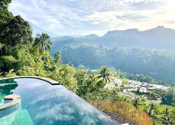 3 Bdr - Luxury Cliffside Bamboo Villa Bungbungan photo