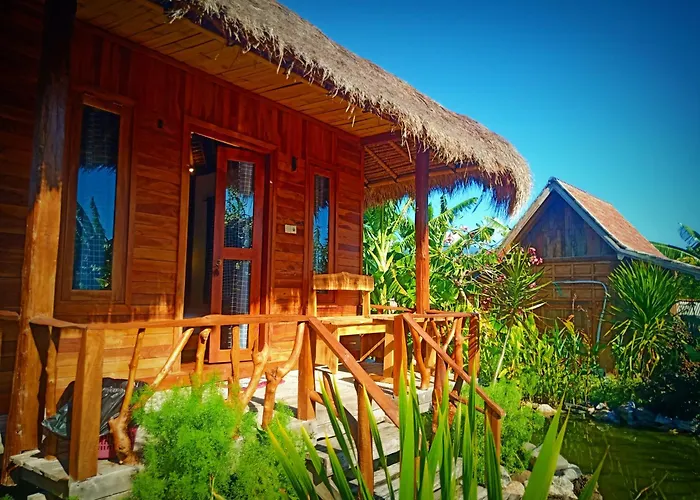 Umah Kayu 2-Menjangan Homestay Banyuwedang photo