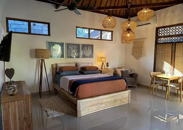 Indah Puri Bali Bungalow On Candidasa Beach photo