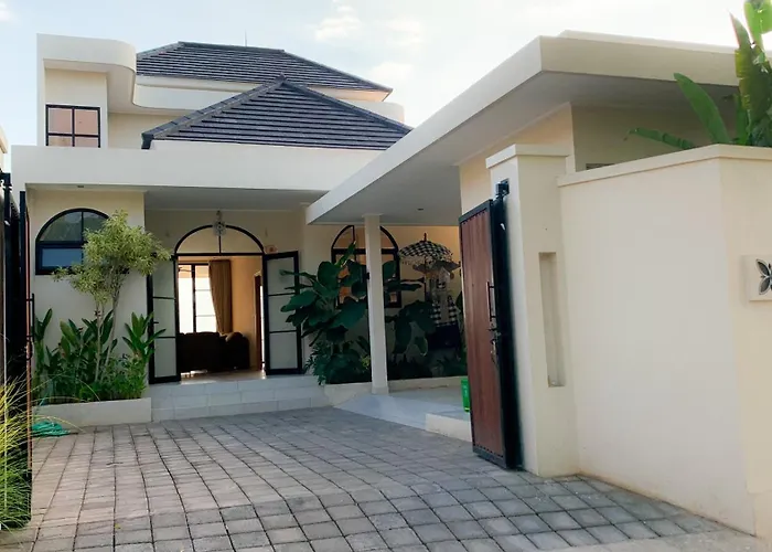 Talofa Villa Umeanyar photo