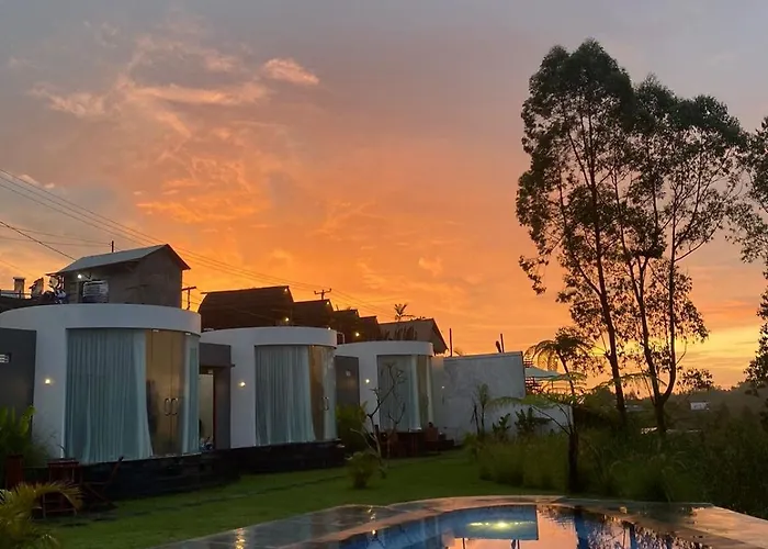 Pinggan Cliff Hotel Baturaja  photo