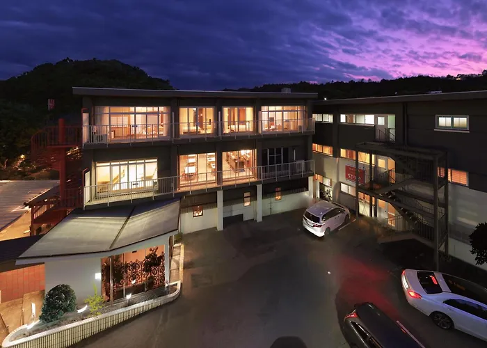 Nankishirahama Hotel Akariya photo