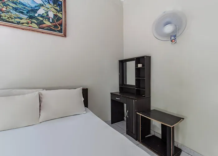 Oyo 94014 The Sanya Homestay Bringkit photo