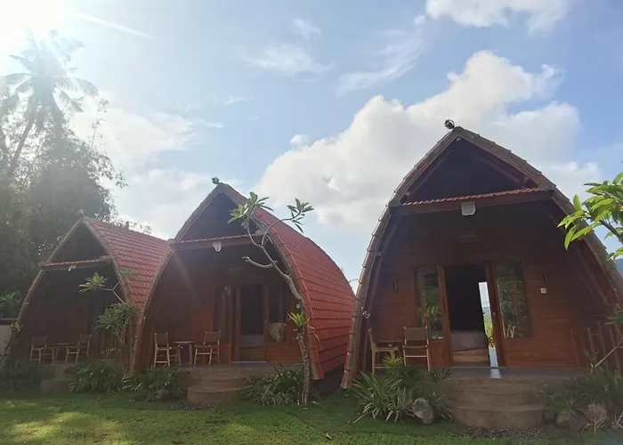 Wardita Paddy Lodge Labuhanamuk photo