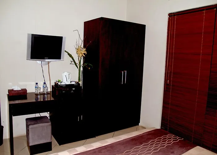 Anika Guest House Tuban  photo
