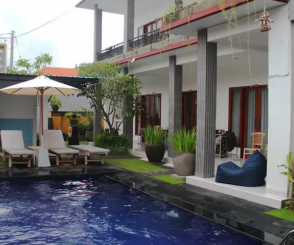 Sanata Yoga Guesthouse Canggu  photo