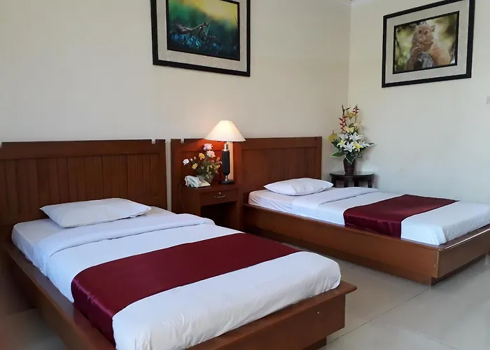 Hotel Mustika Tuban photo