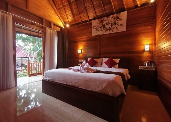 Kamasan Cottage By Reccoma Toyapakeh photo