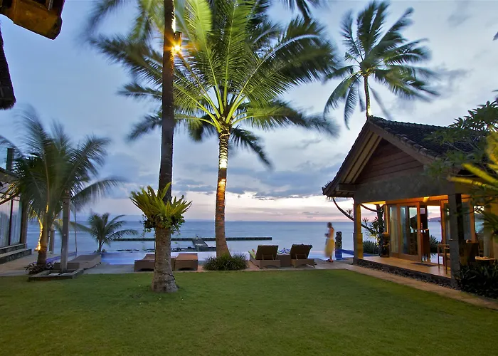 Bayshore Villa Manggis  photo