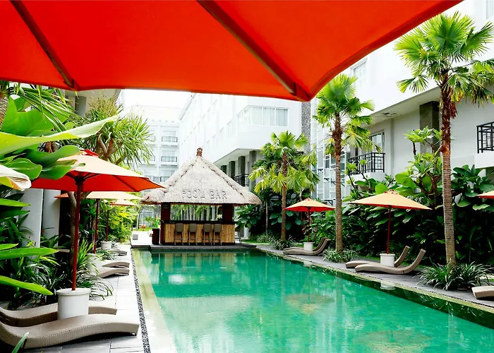 B Hotel Bali & Spa Denpasar  photo
