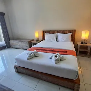 Hotel Oyo 3901 Kubu Kenak 2*