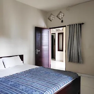 Hotel Oyo 90096 Tiana
