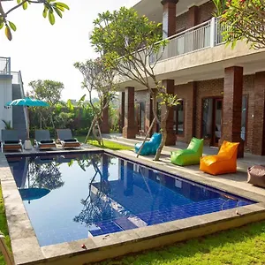 Frangipani House And 3*