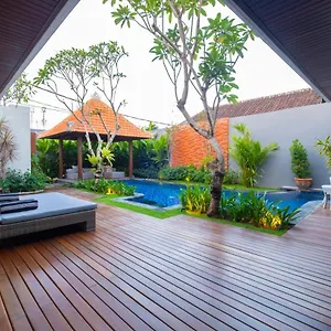 Orchid Queen Bed & Breakfast *