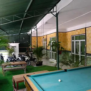 The Cheap & Cozy Hostel Canggu (Bali)