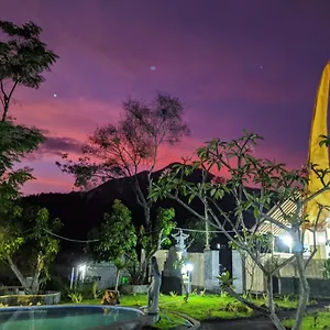 Kintamani Cabins Lodge