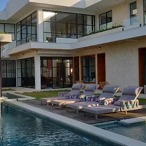 Mosaic - Stunning Designed Spacious - Center * Canggu (Bali)