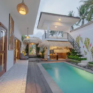 Luxury Ada Padi Villa *