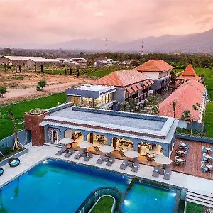 Lovina Club And Hotel Buleleng (Bali)
