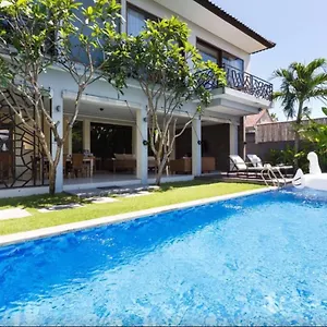 Bteega, 10 Minutes Walk To Beach And Restaurants, With Staffs Villa Seminyak (Bali)