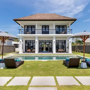 Villa Sakayana 4br Canggu (Bali)