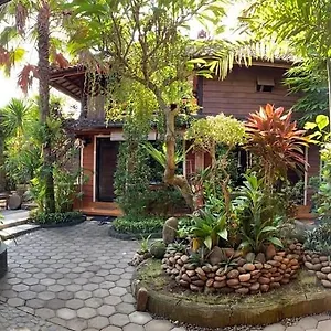 The Arya Guest house